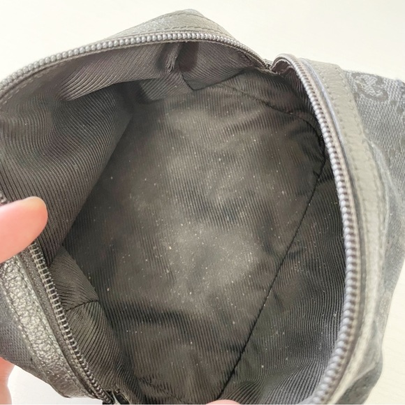 Gucci black monogram canvas and leather cosmetic zip pouch medium - Picture 9 of 13